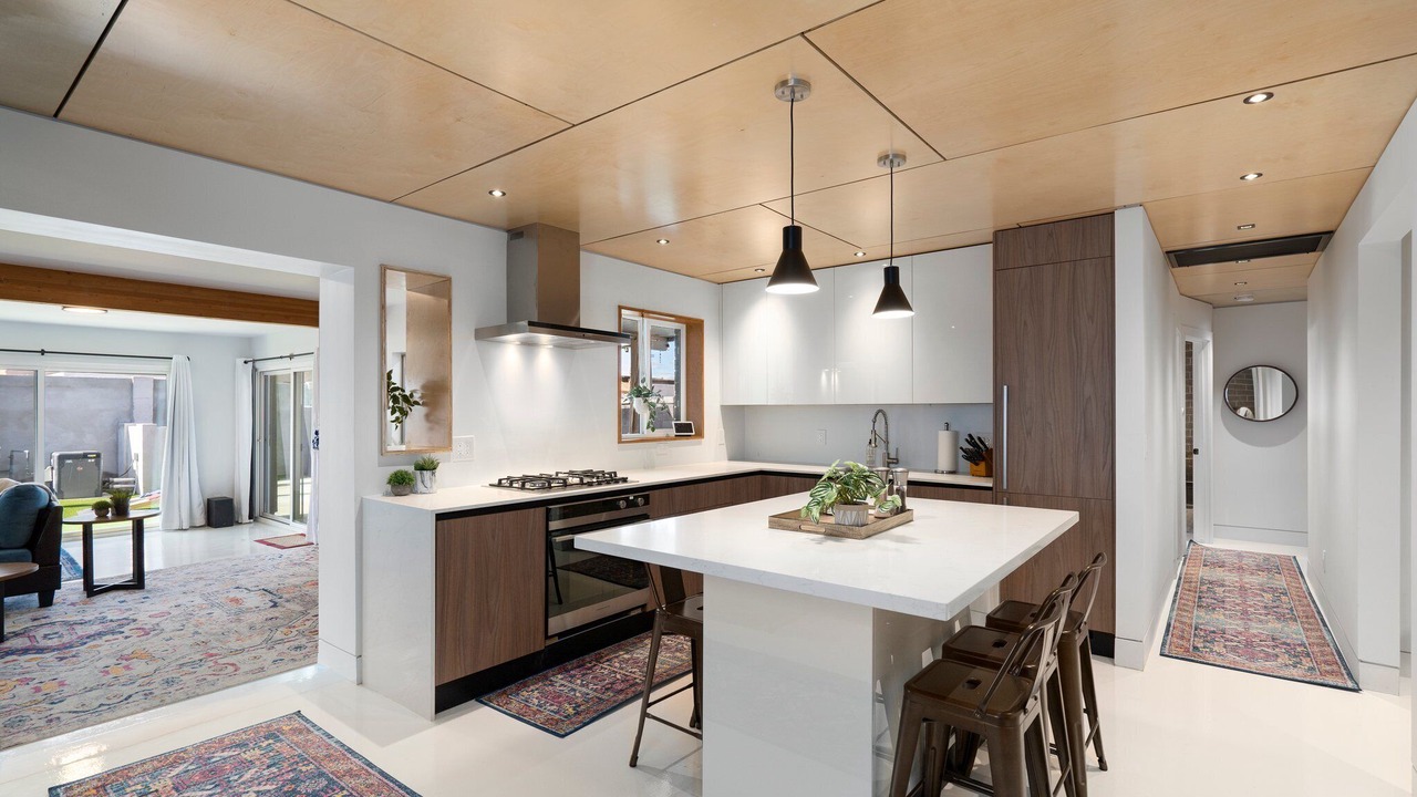 Photo of Kitchen in New Papago Parkway