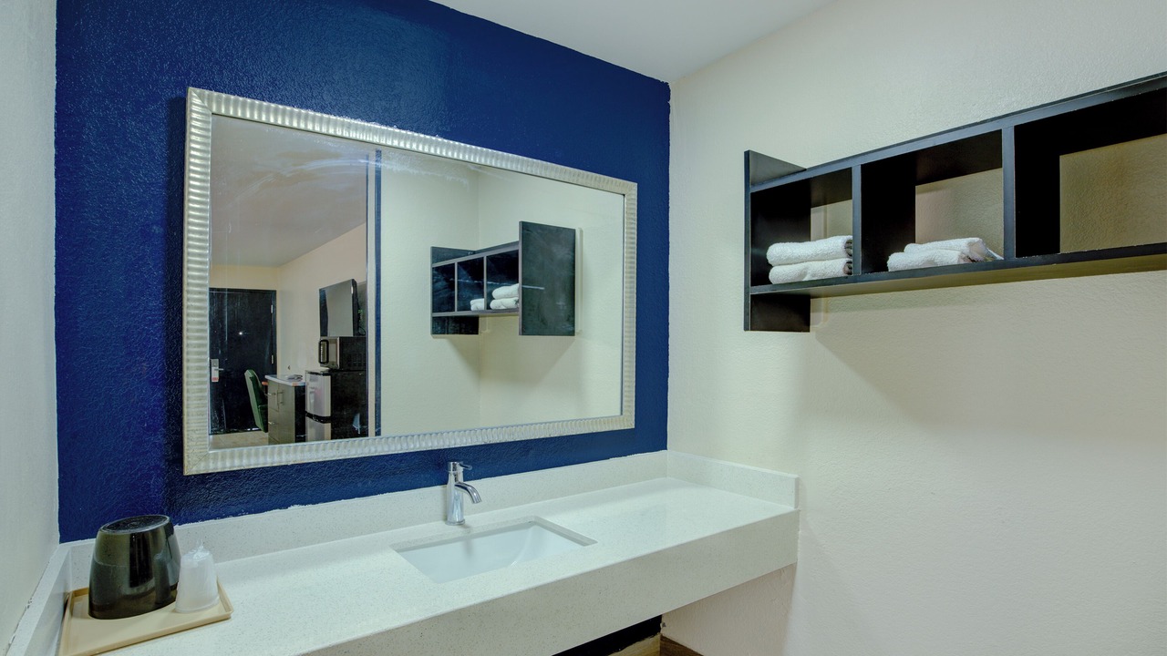 Photo of Bathroom in Brownsville