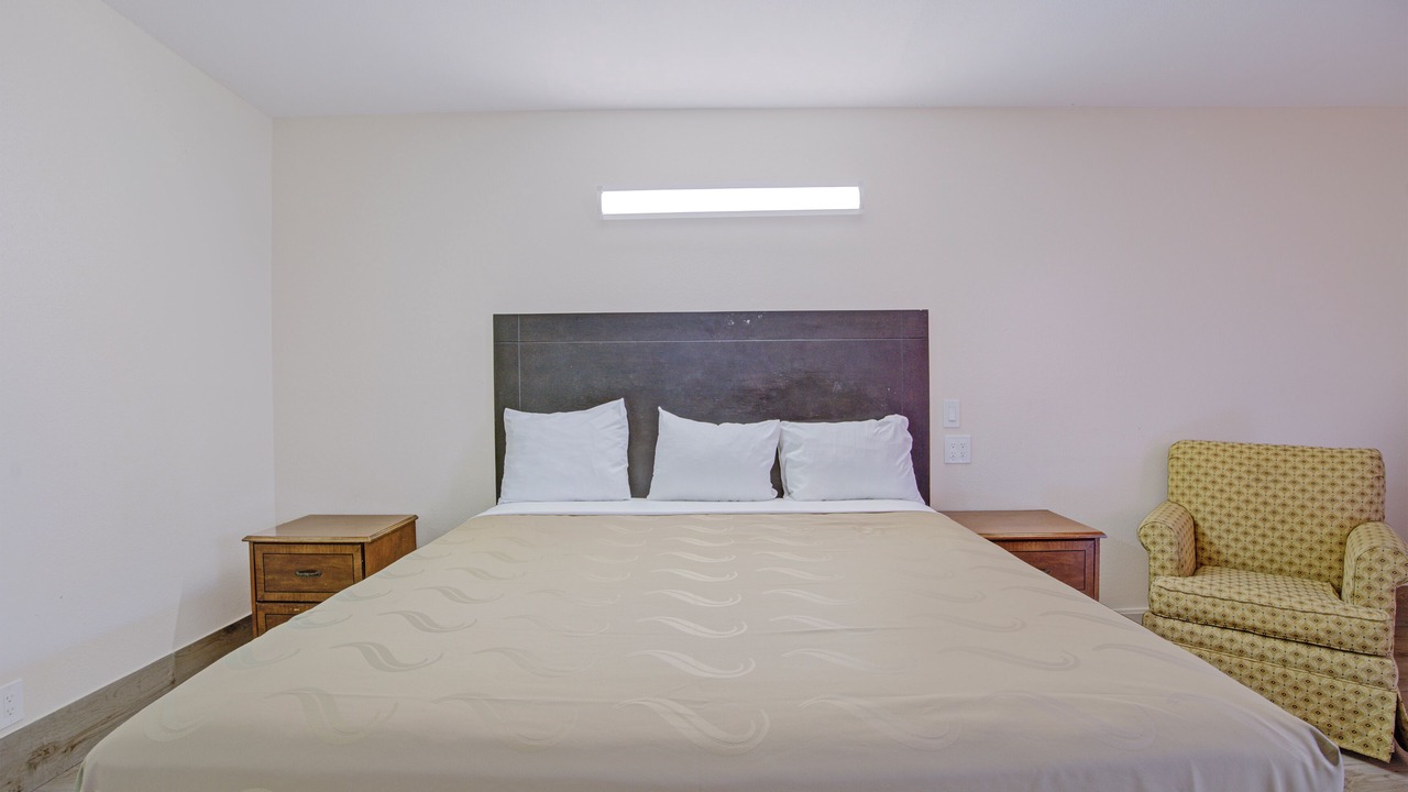 Photo of Bedroom in Brownsville