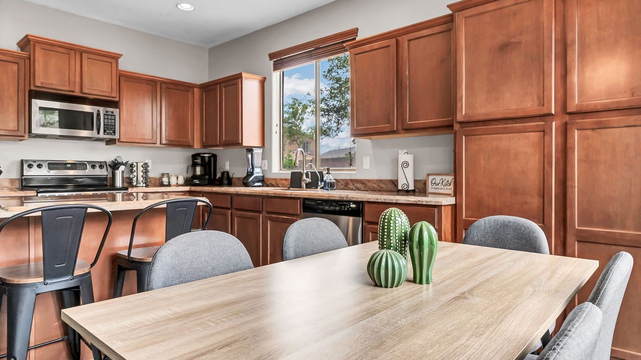 Photo of Kitchen in Foothills Reserve