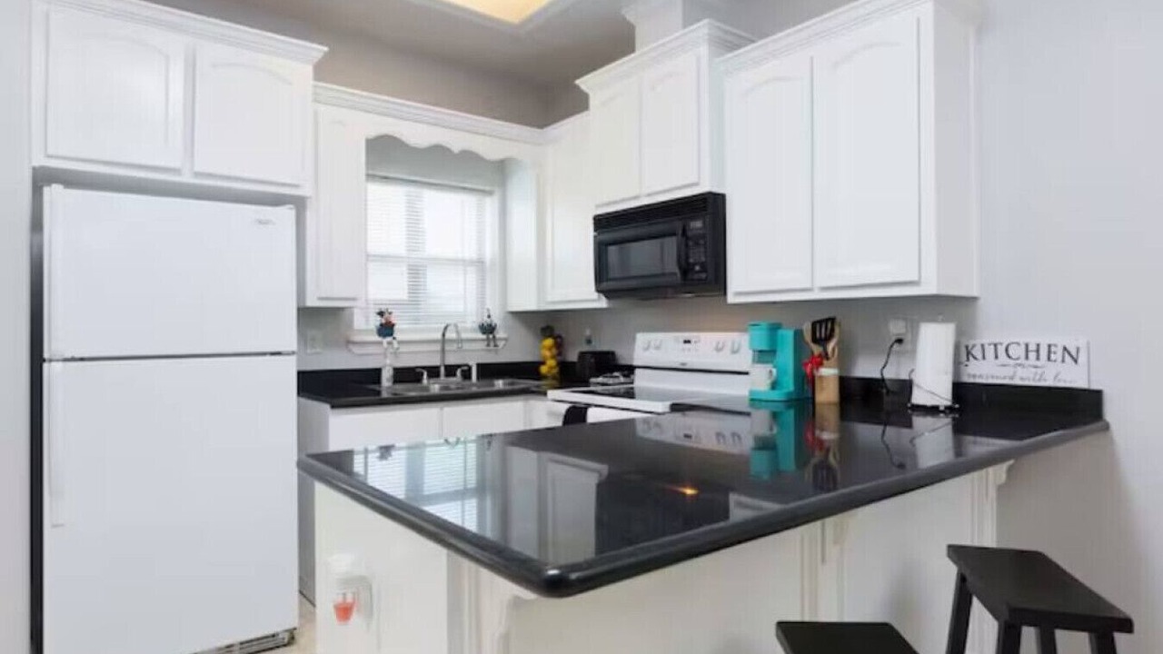 Photo of Kitchen in Edinburg