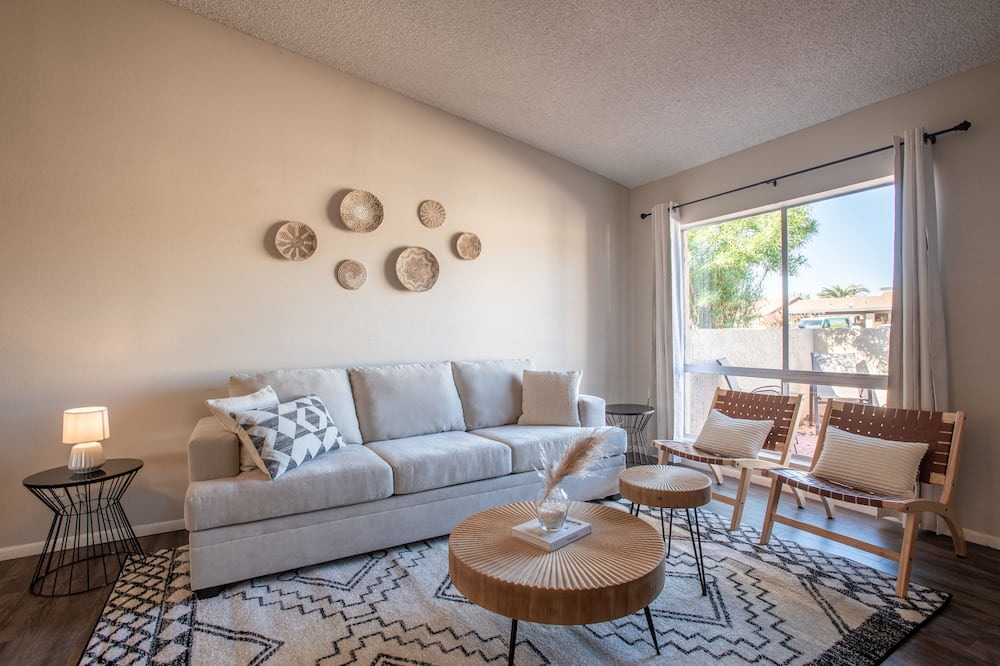 Photo of Livingroom in Glendale