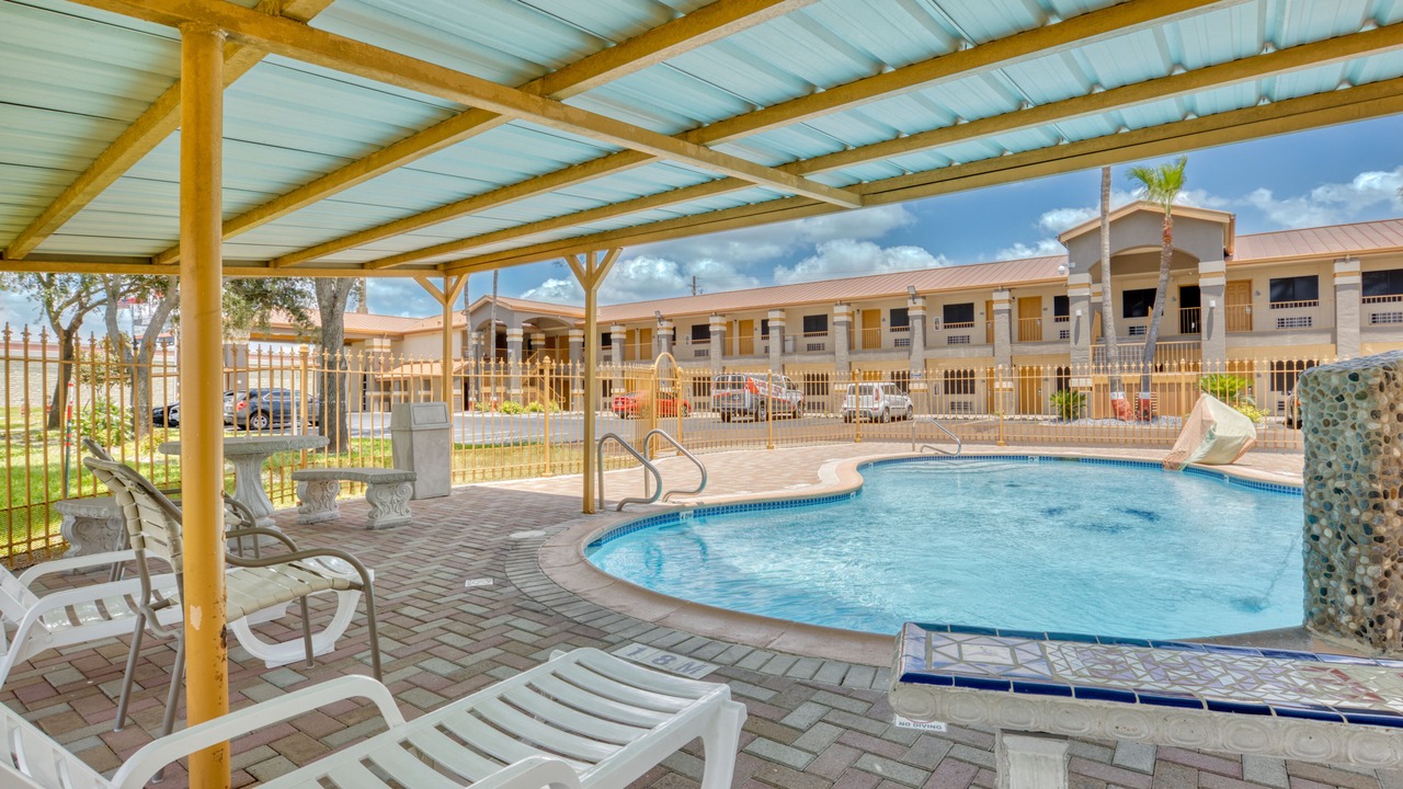 Photo of Outdoor in Donna