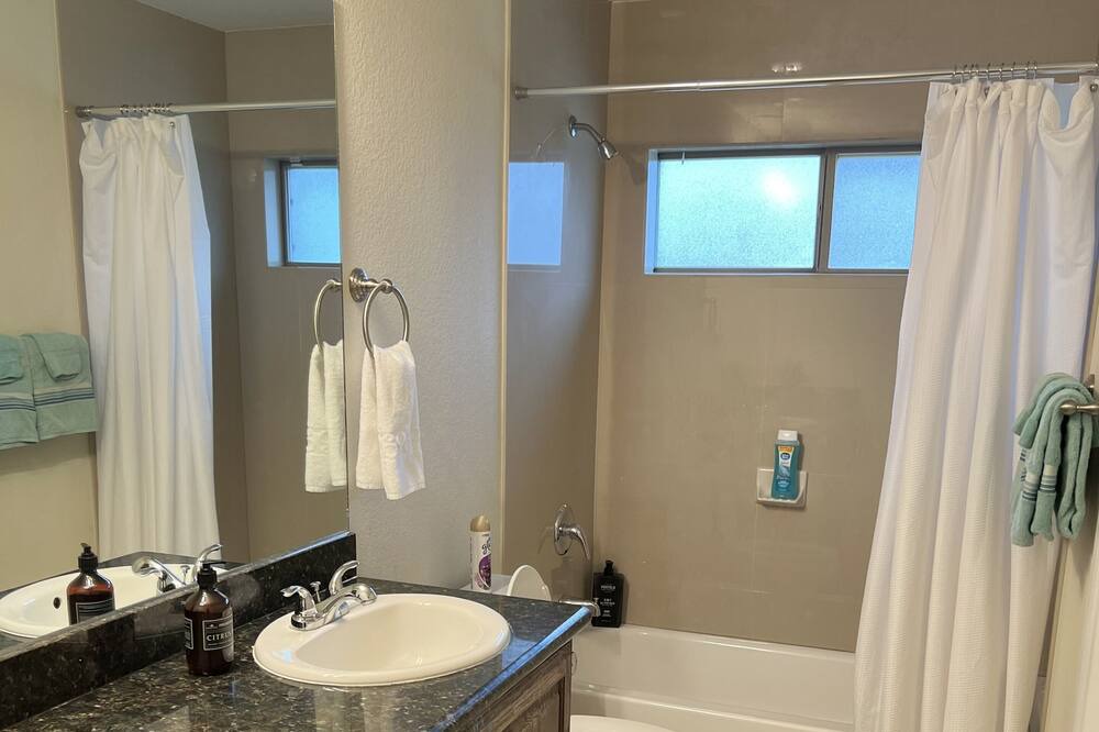 Photo of Bathroom in Mission