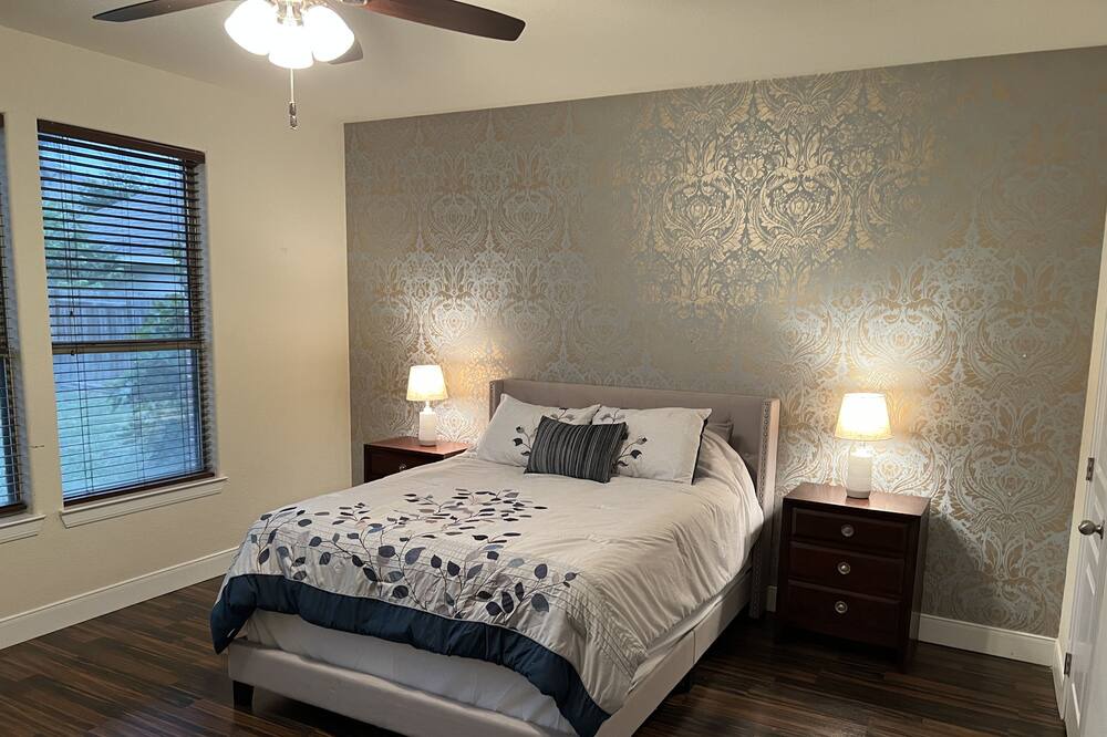 Photo of Bedroom in Mission