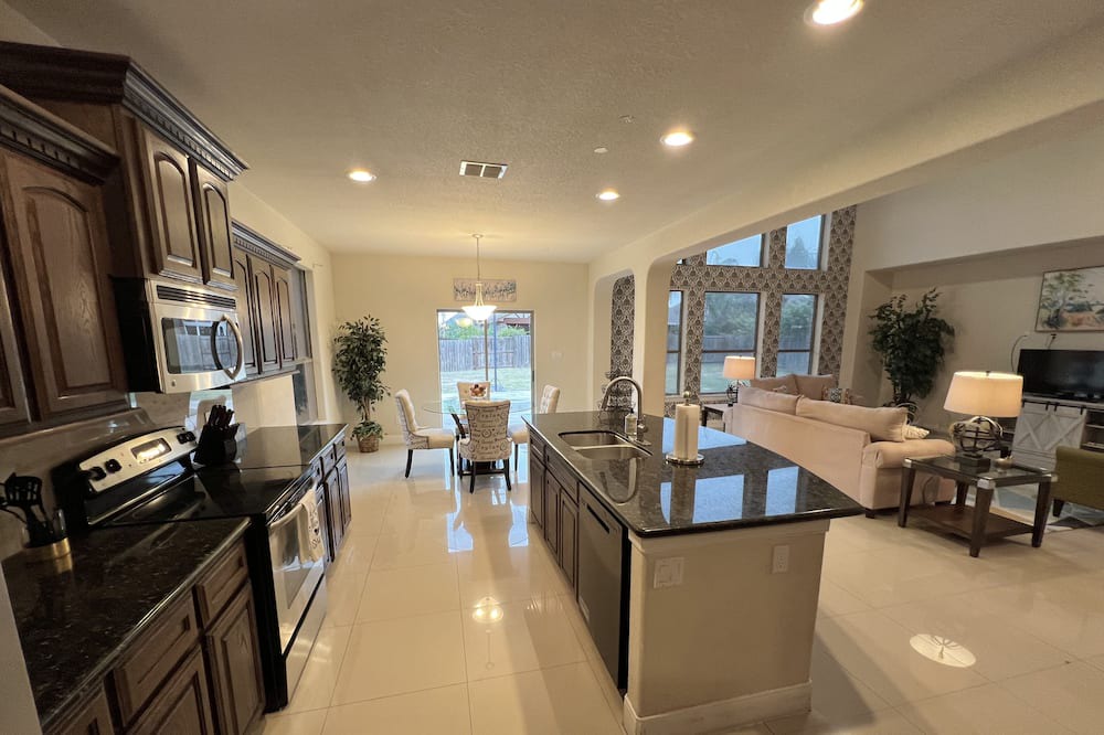 Photo of Kitchen in Mission