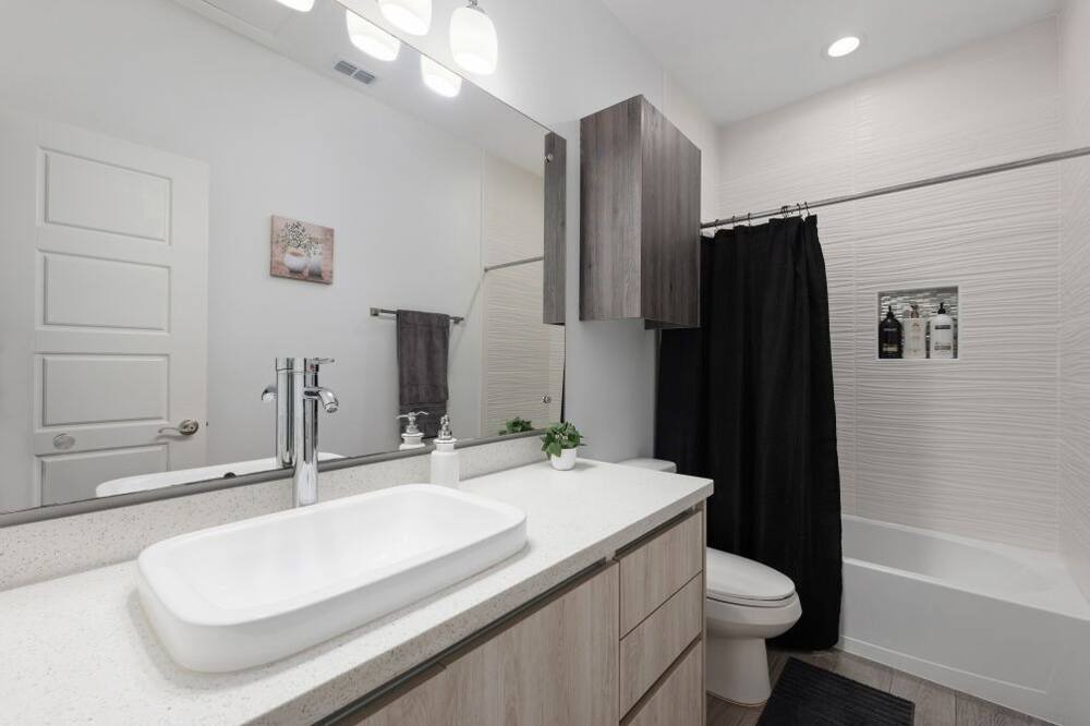 Photo of Bathroom in Pharr
