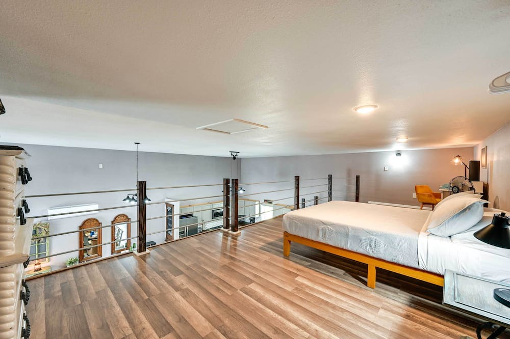 Photo of Bedroom in Somerton