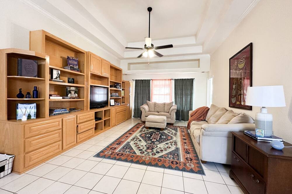 Photo of Livingroom in McAllen