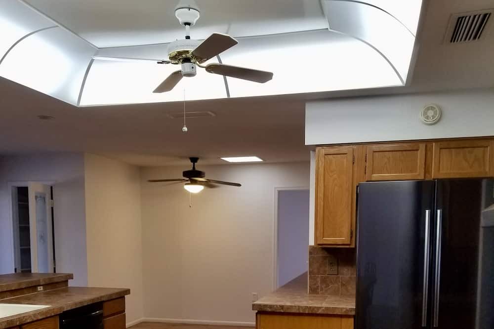 Photo of Kitchen in Sun City West
