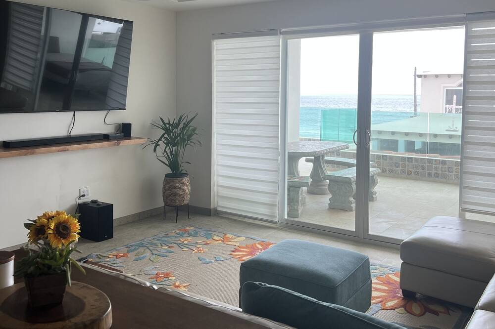 Photo of Livingroom in La Fonda