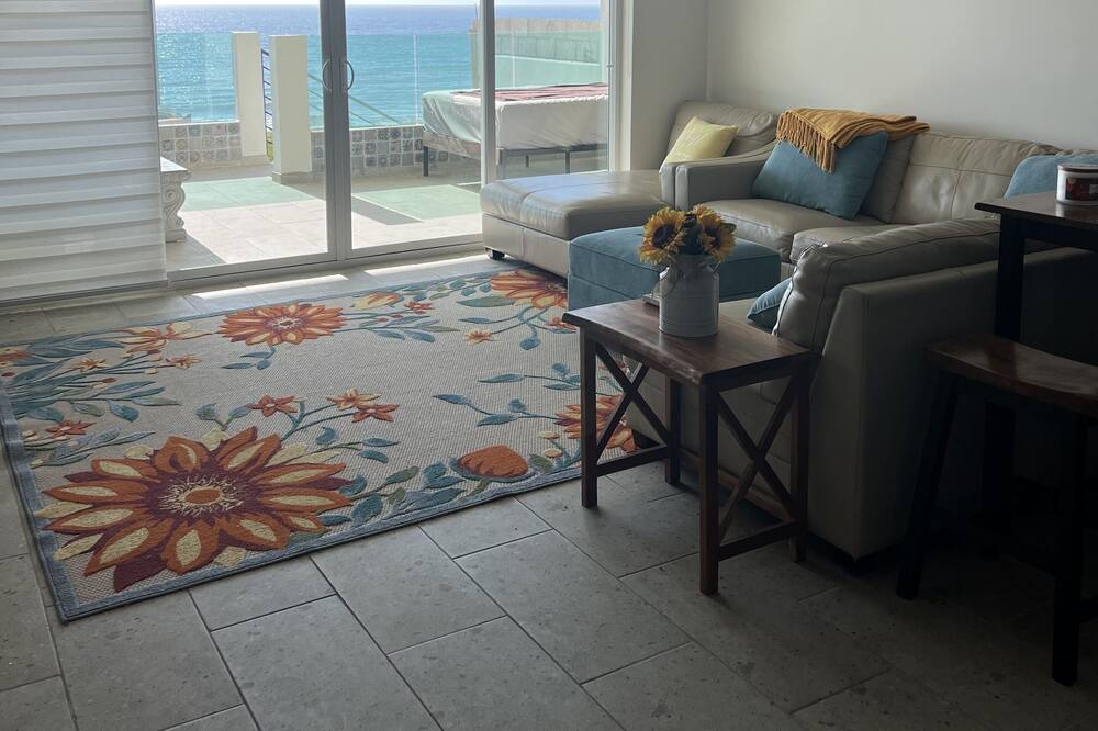 Photo of Livingroom in La Fonda
