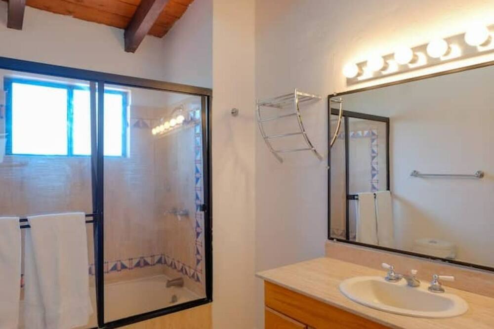 Photo of Bathroom in Salsipuedes