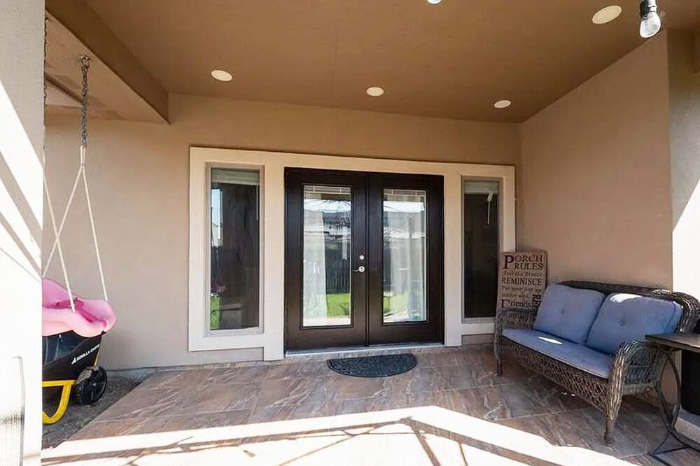 Photo of Outdoor in Brownsville