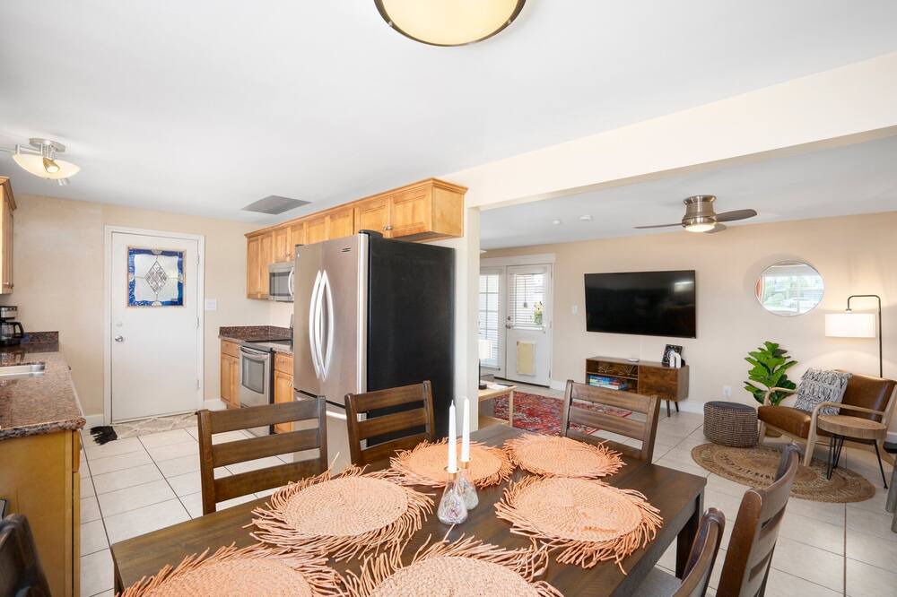Photo of Kitchen in Entertainment District