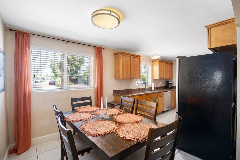 Photo of Kitchen in Entertainment District
