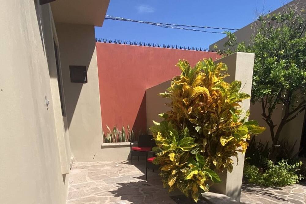 Photo of Patio Balcony in San Antonio Tlayacapan