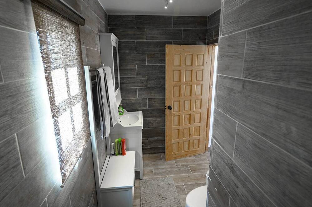 Photo of Bathroom in El Dorado Ranch