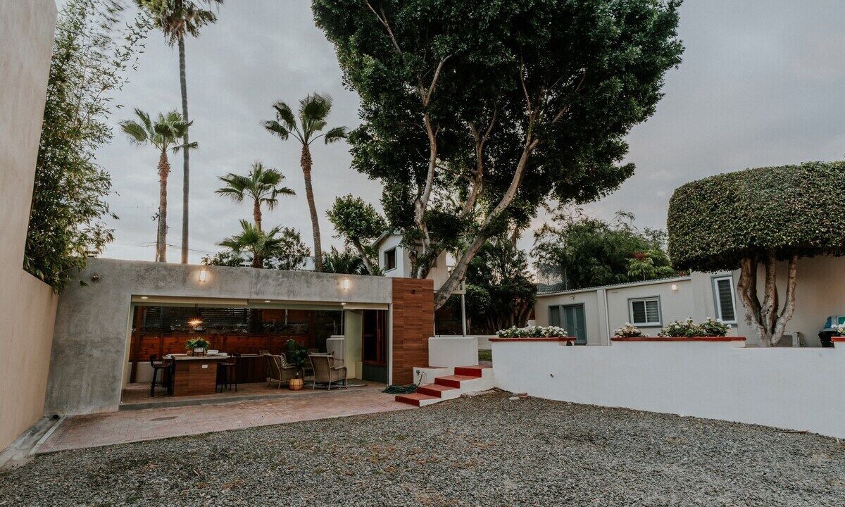 Photo of Patio Balcony in King Coronita
