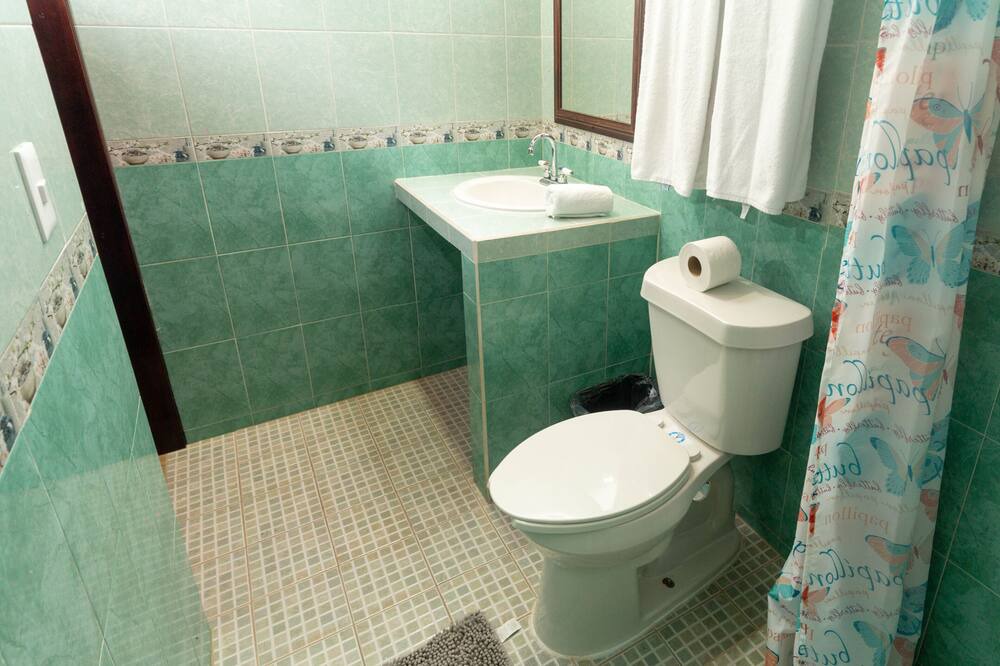 Photo of Bathroom in Tanchachin