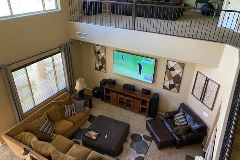 Photo of Livingroom in Vistancia