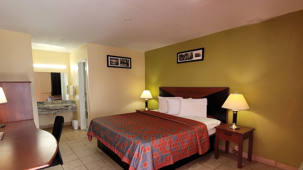 Photo of Bedroom in Brownsville