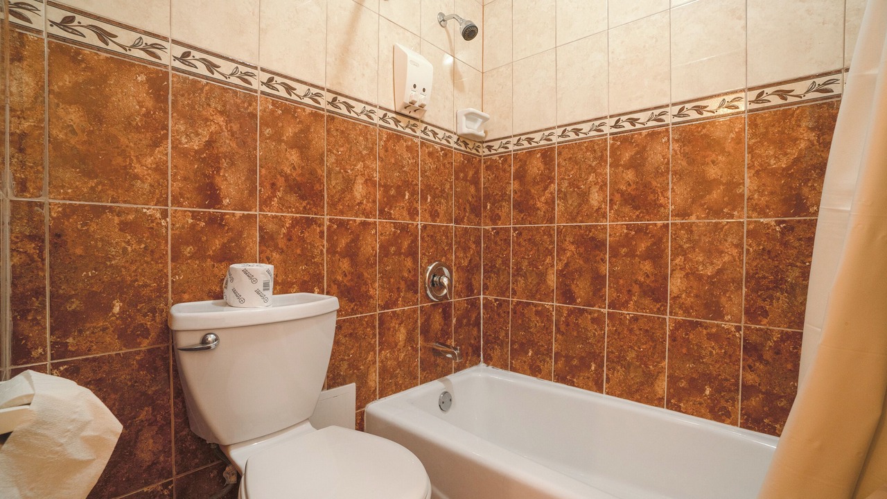Photo of Bathroom in Weslaco