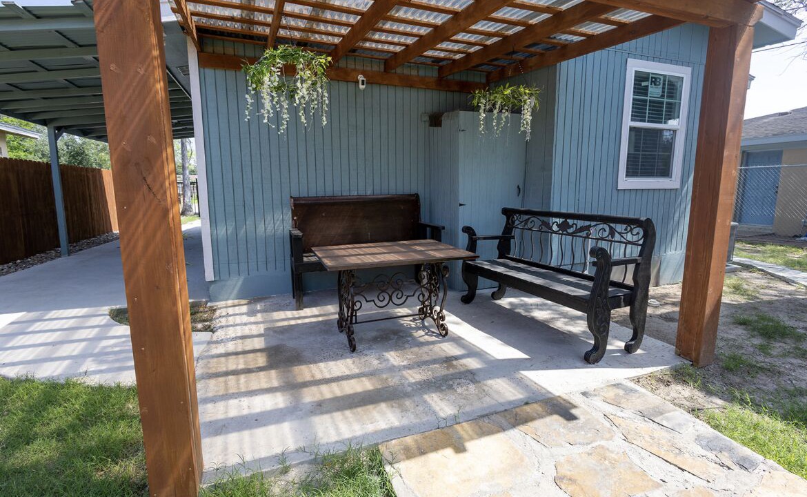 Photo of Patio Balcony in Edinburg