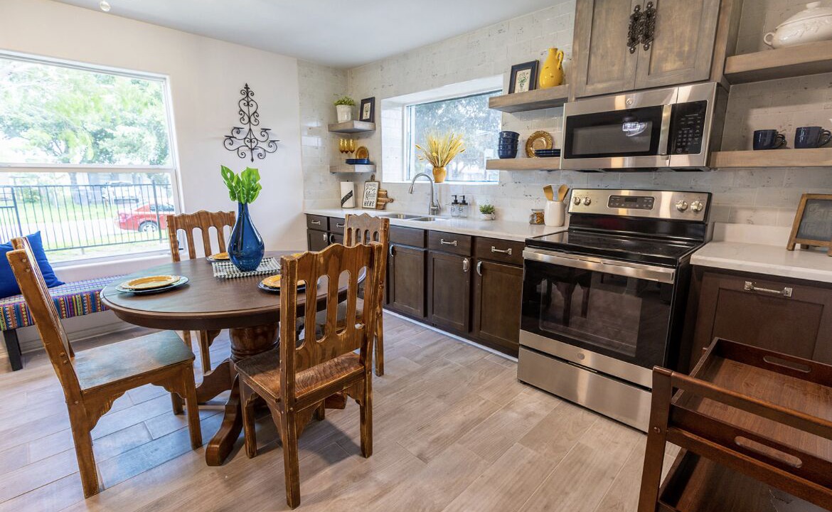 Photo of Kitchen in Edinburg