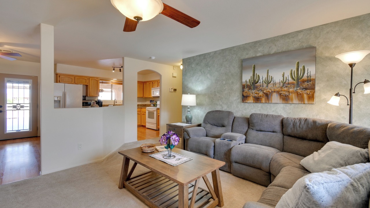 Photo of Livingroom in Foothills