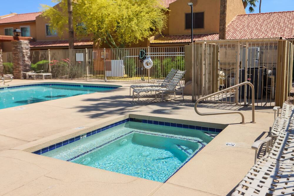 Photo of Others in South Mountain