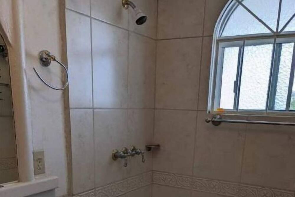 Photo of Bathroom in Playas de Tijuana
