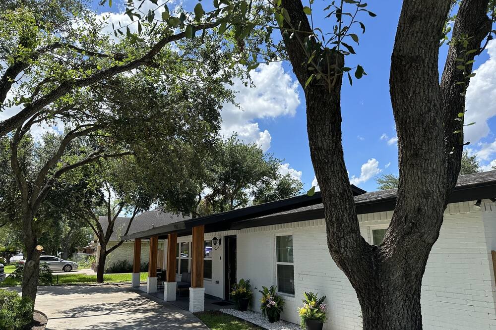 Photo of Outdoor in Pharr
