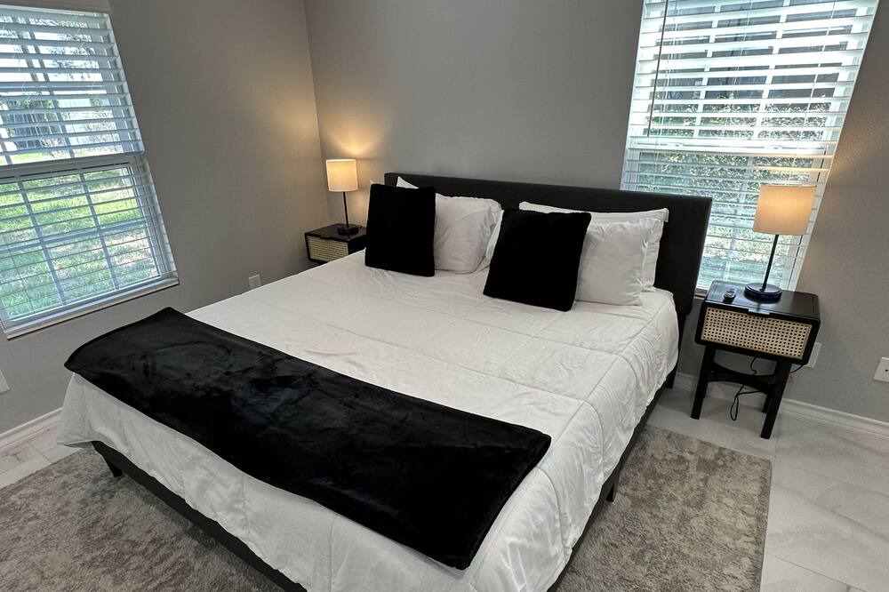 Photo of Bedroom in Pharr