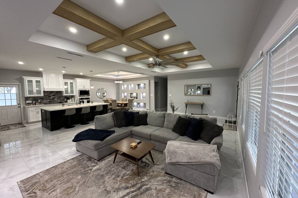 Photo of Livingroom in Pharr