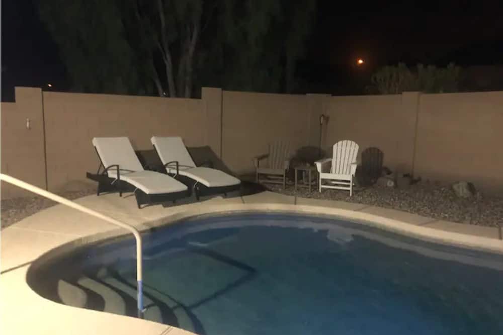 Photo of Outdoor in Dove Cove Estates