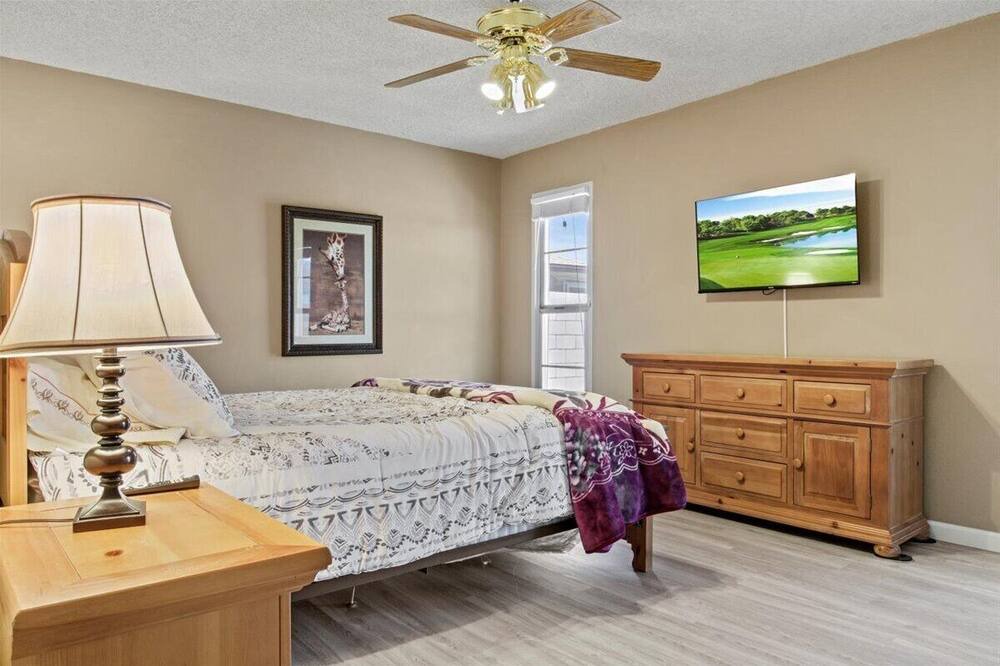Photo of Bedroom in Sun City West