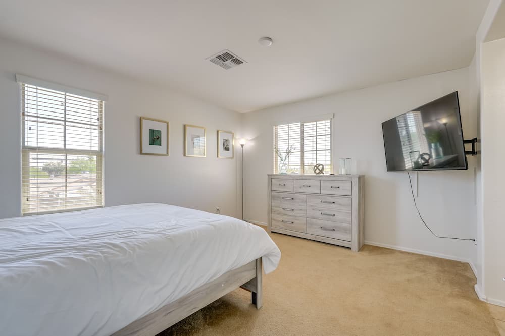 Photo of Bedroom in Maryvale