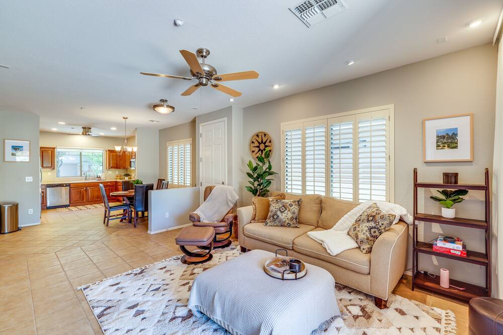 Photo of Livingroom in Anthem