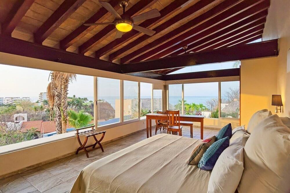 Photo of Bedroom in Santa Maria Huatulco