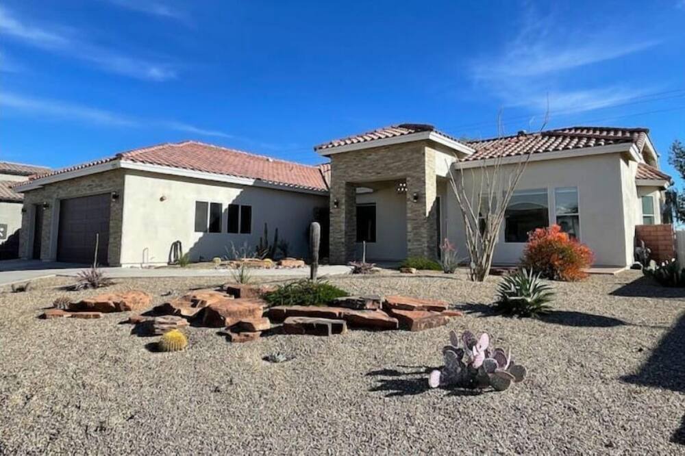 Photo of Others in Yuma