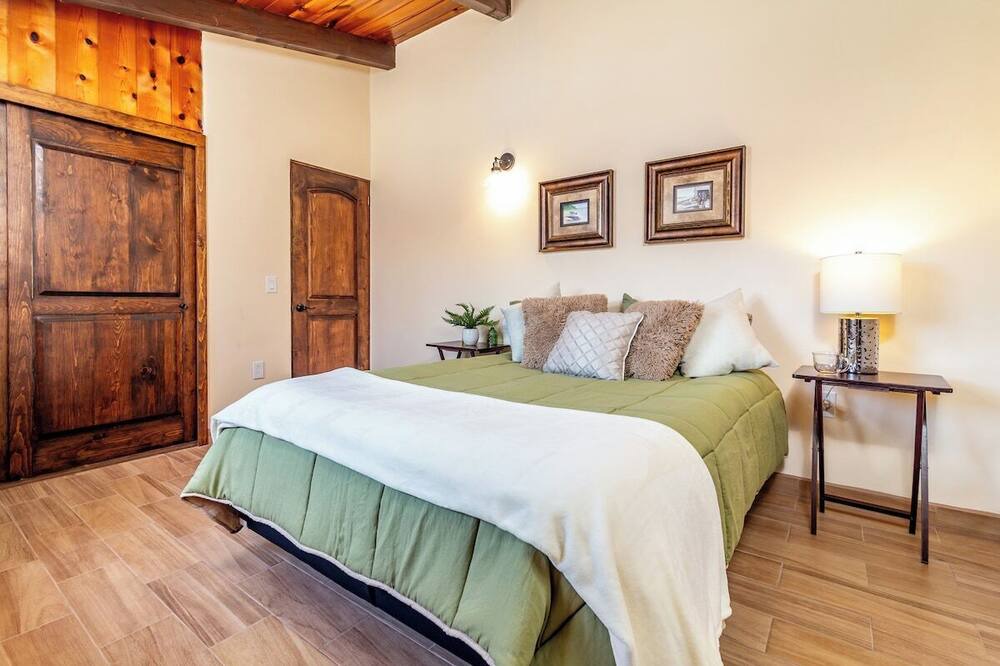 Photo of Bedroom in San Antonio del Mar