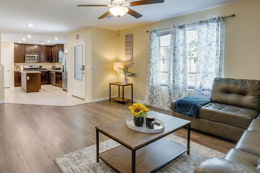 Photo of Livingroom in Tuscano