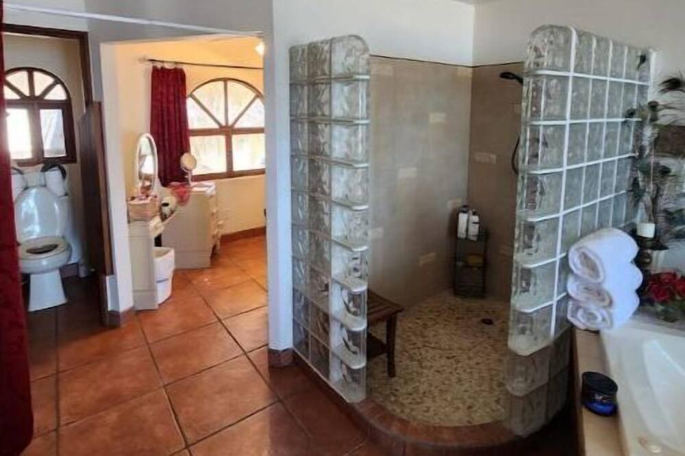 Photo of Bathroom in San Felipe
