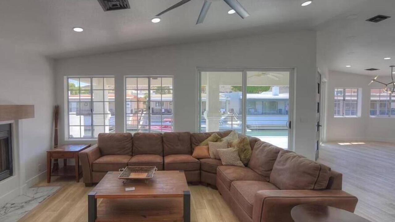 Photo of Livingroom in Moovalya Keys