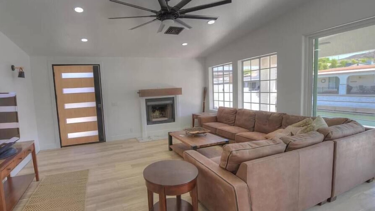Photo of Livingroom in Moovalya Keys