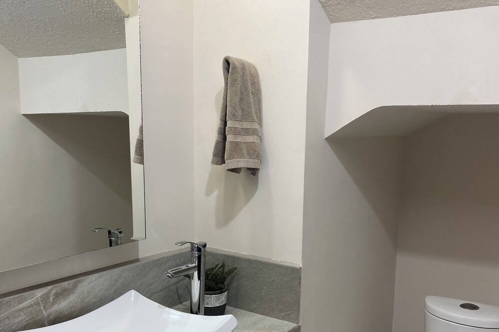 Photo of Bathroom in Centro