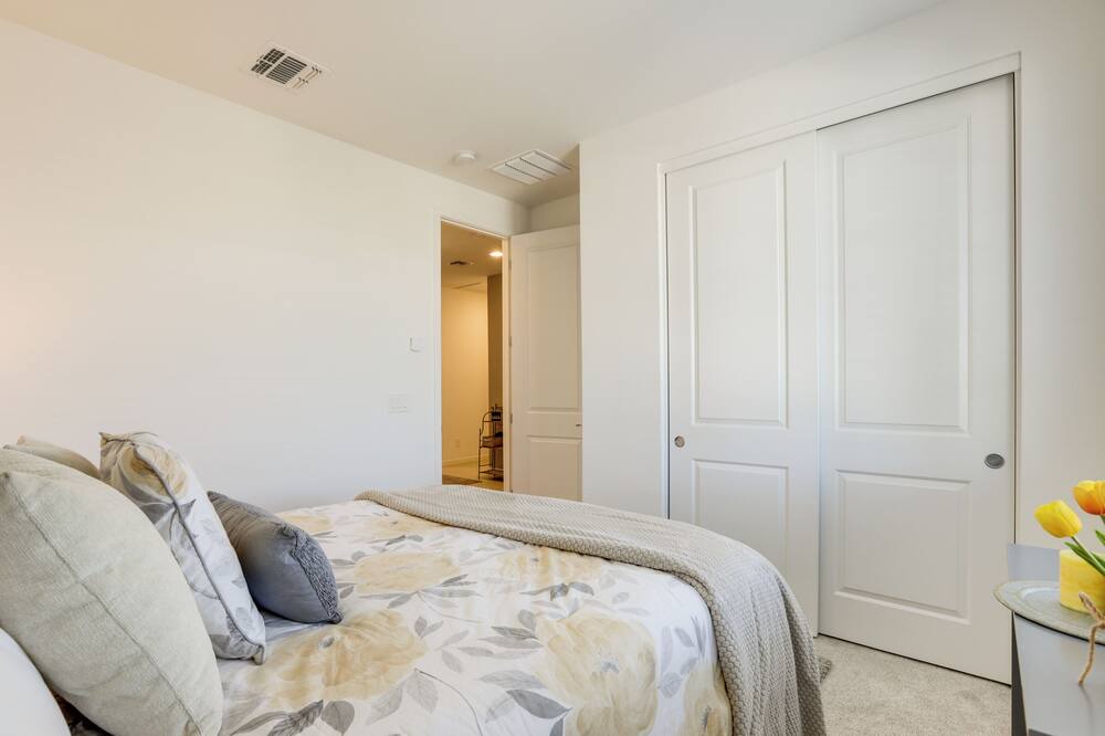 Photo of Bedroom in Laveen