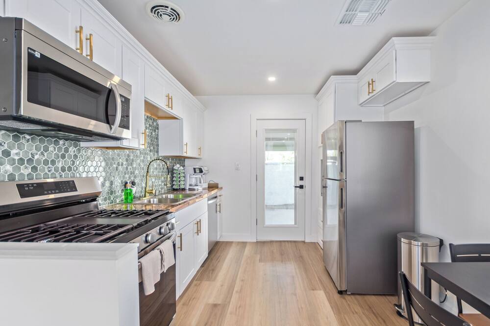 Photo of Kitchen in Camelback East