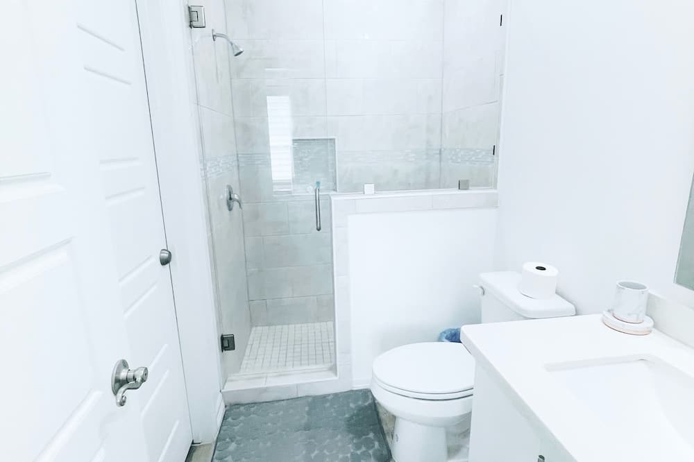 Photo of Bathroom in Mission